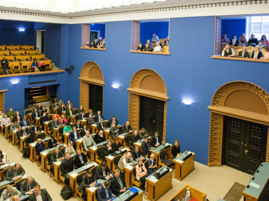 Riigikogu täiskogu istung 6. mai 2015